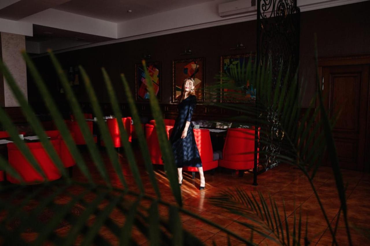 Medeu Hotel Kostanay Luaran gambar