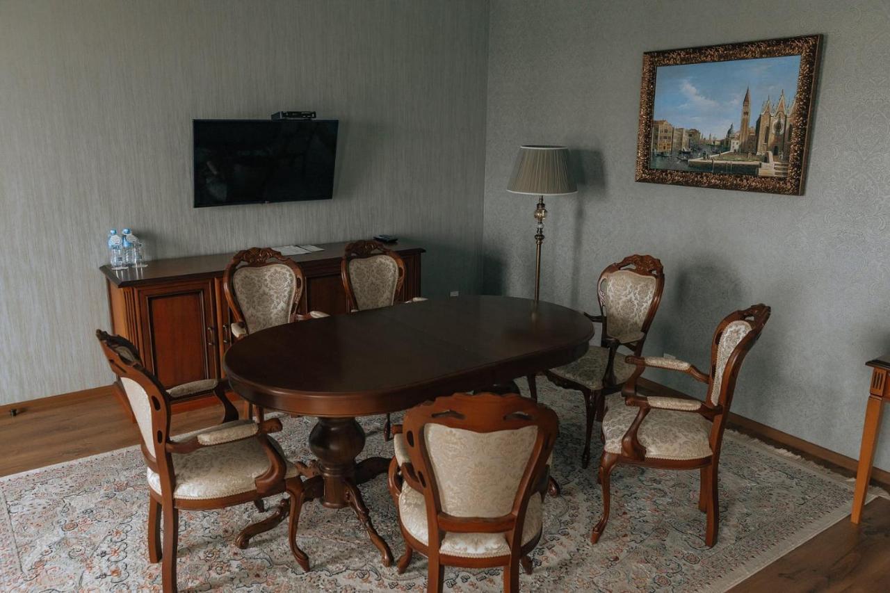 Medeu Hotel Kostanay Luaran gambar