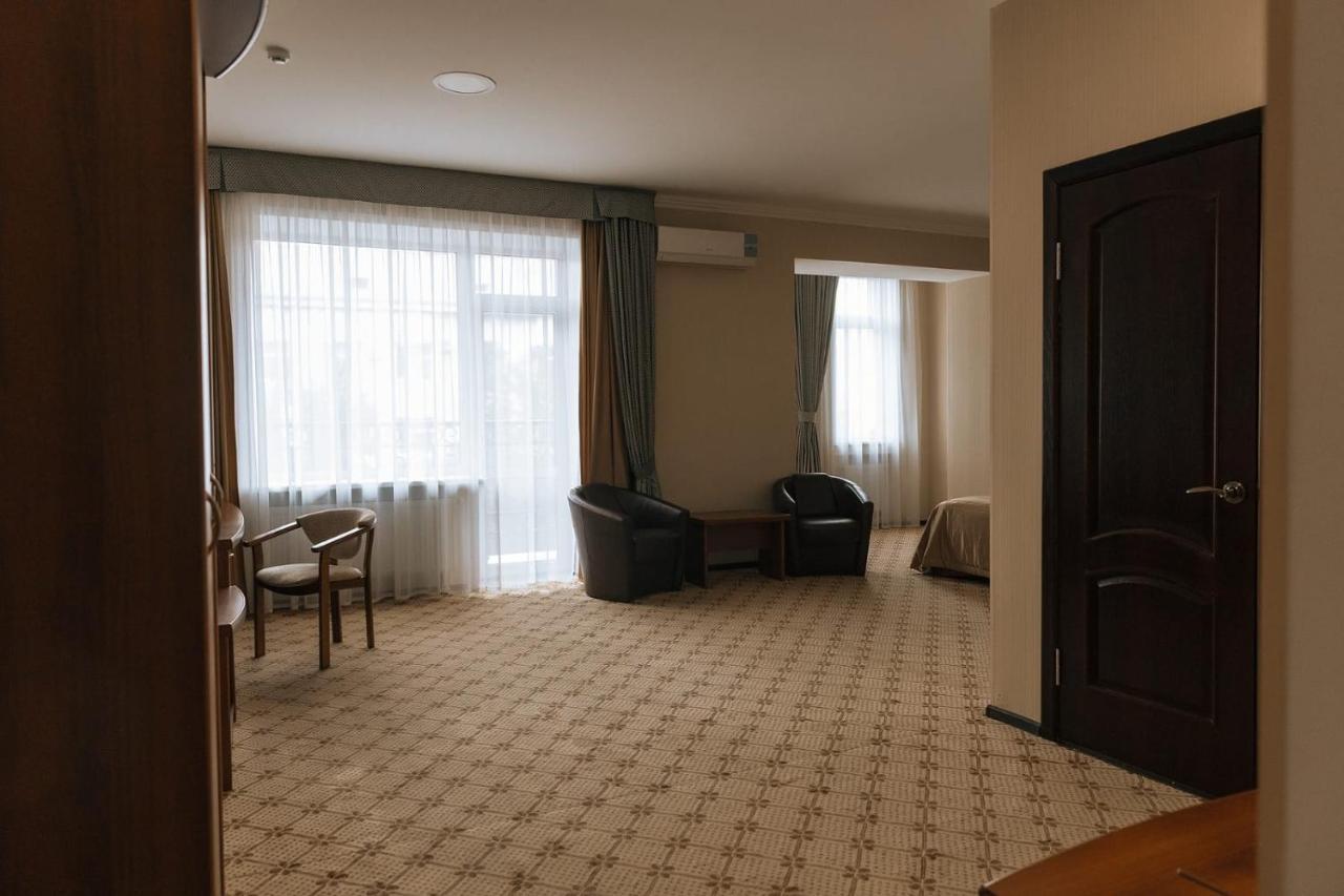 Medeu Hotel Kostanay Luaran gambar