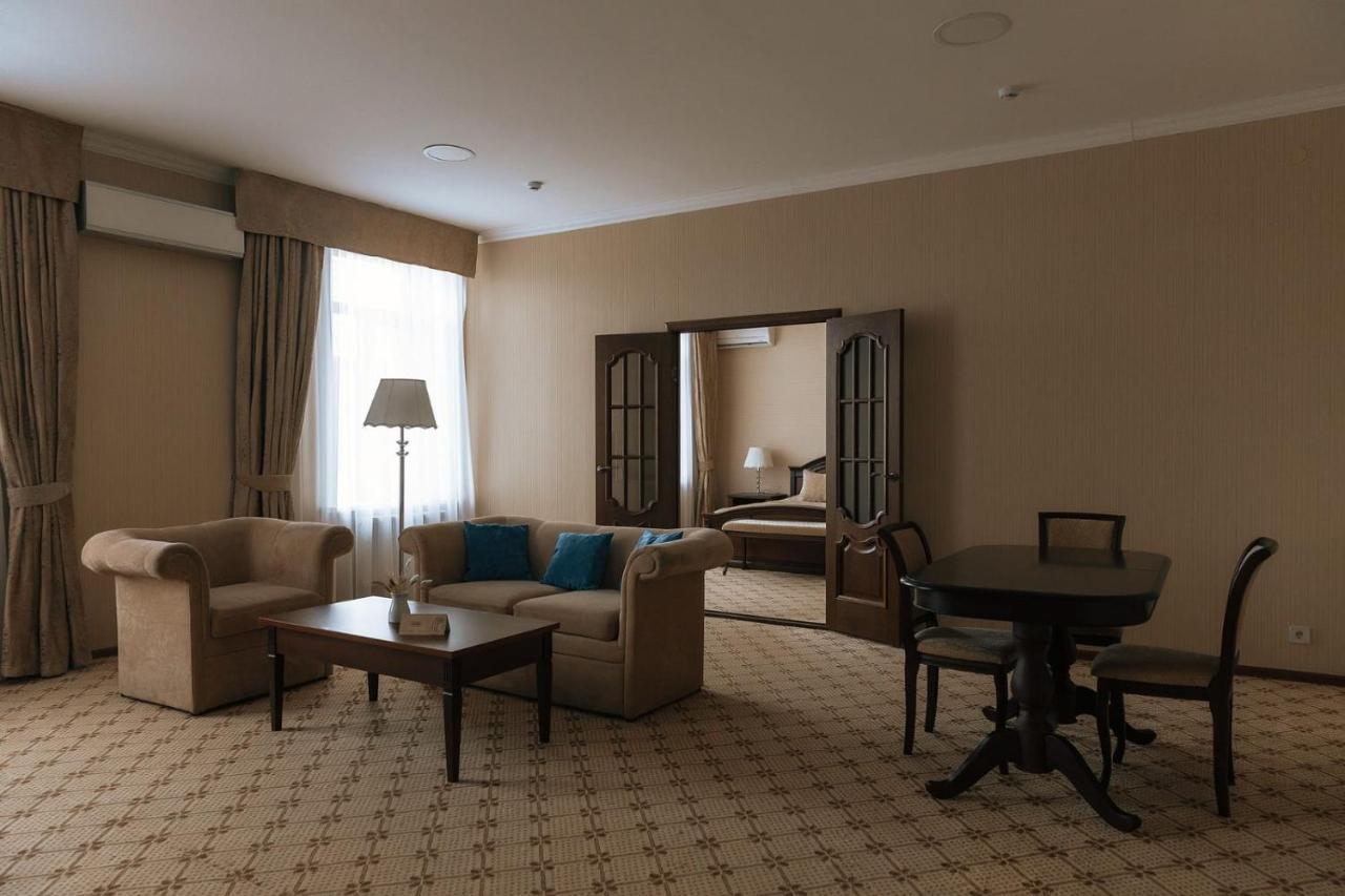 Medeu Hotel Kostanay Luaran gambar