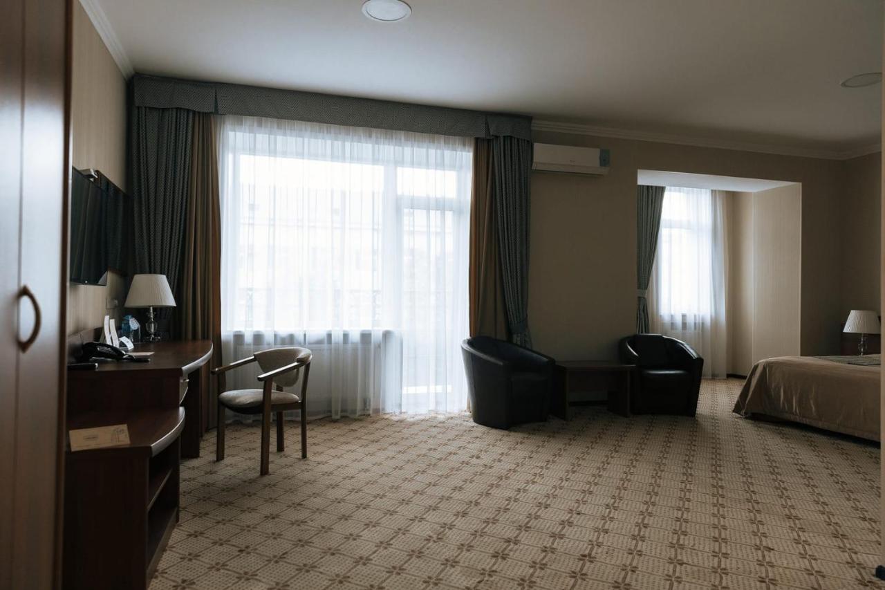 Medeu Hotel Kostanay Luaran gambar