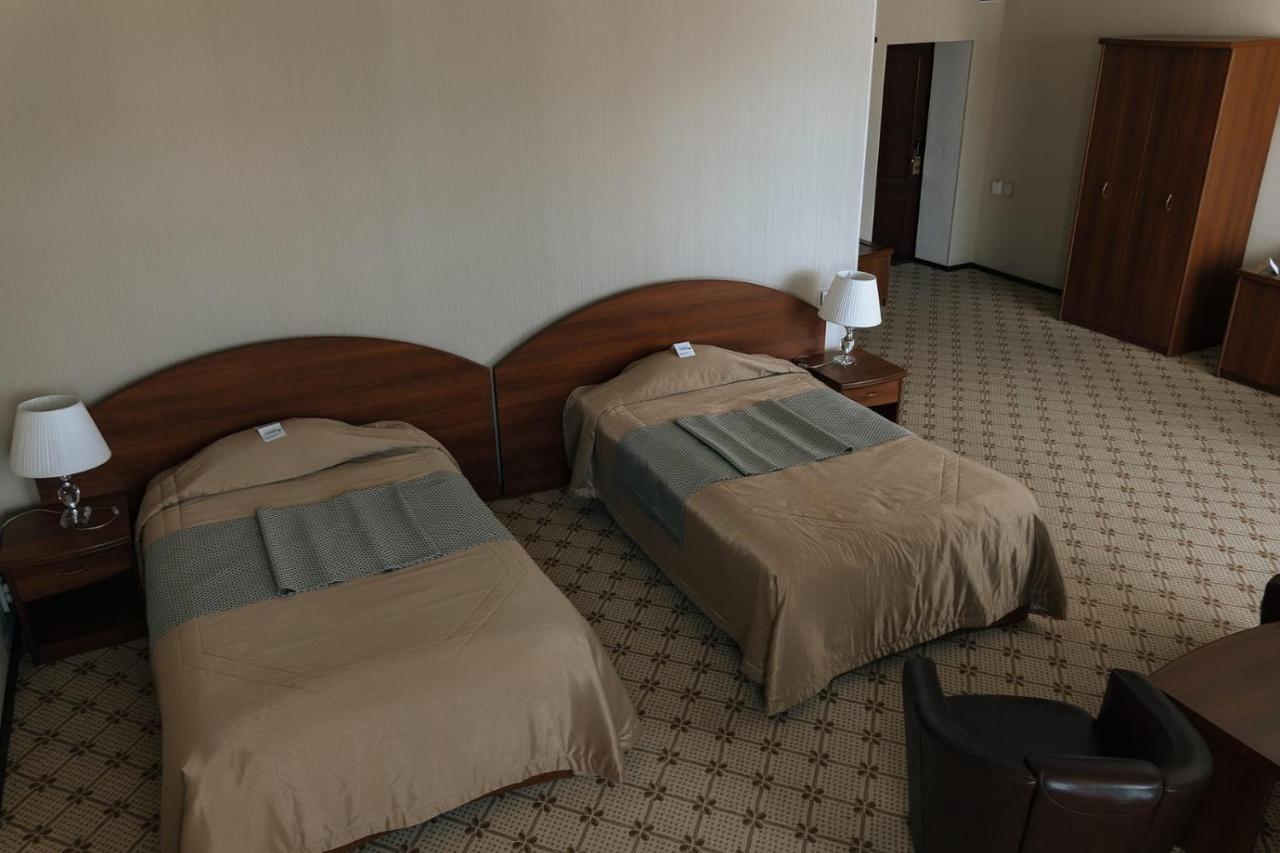 Medeu Hotel Kostanay Luaran gambar