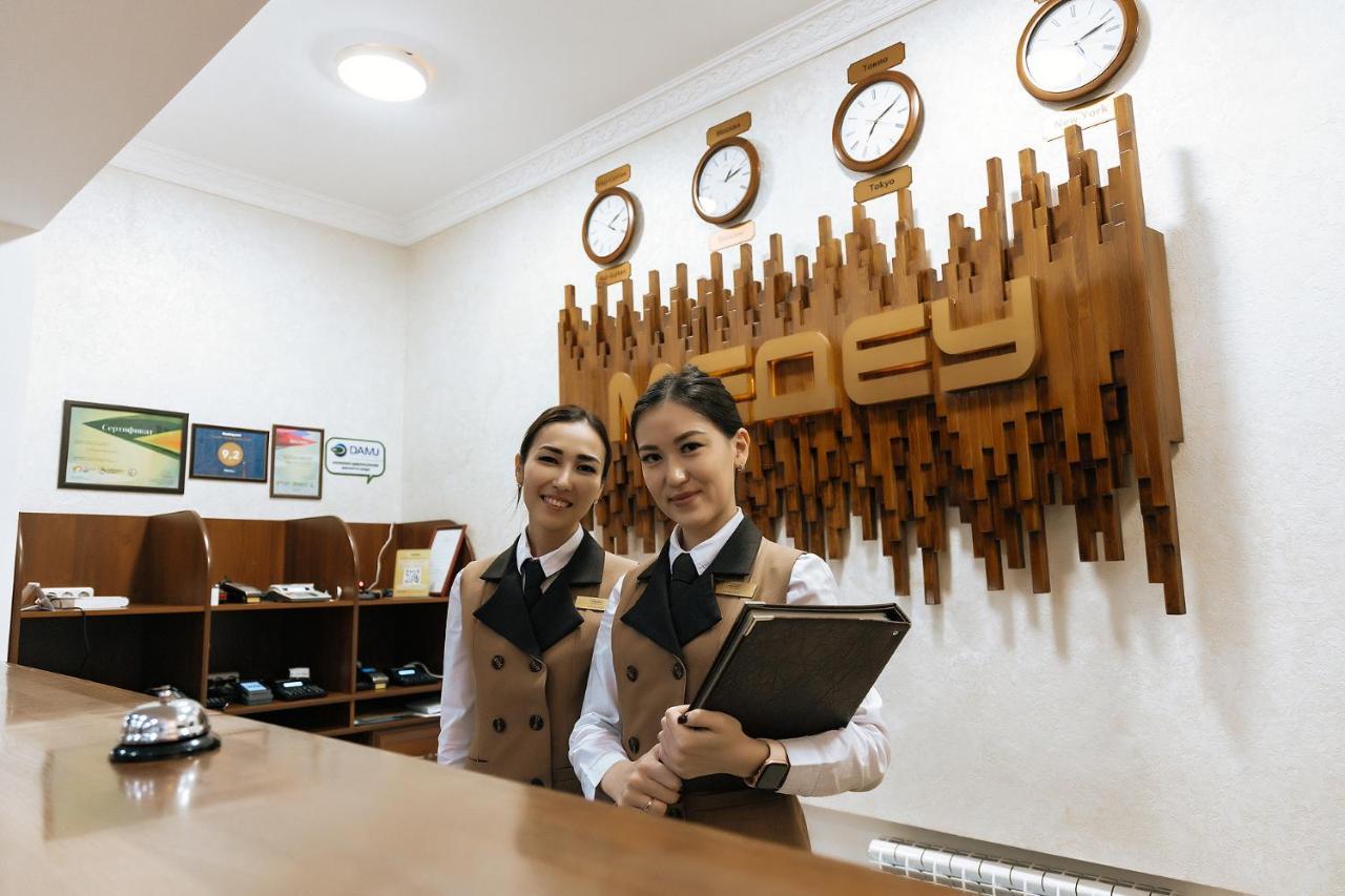 Medeu Hotel Kostanay Luaran gambar