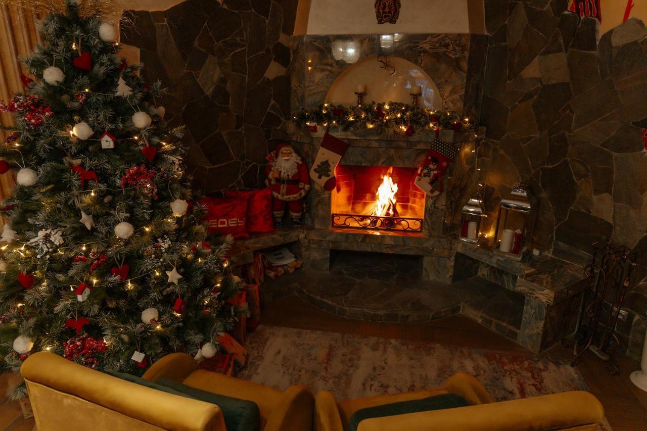 Medeu Hotel Kostanay Luaran gambar