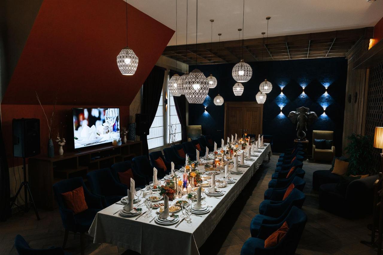 Medeu Hotel Kostanay Luaran gambar