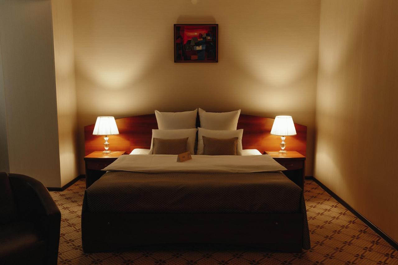 Medeu Hotel Kostanay Luaran gambar